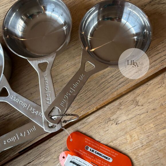 Le Creuset  Stainless Steel Batch Baking Measuring Cups Set of 4 NEW - Picture 5 of 10